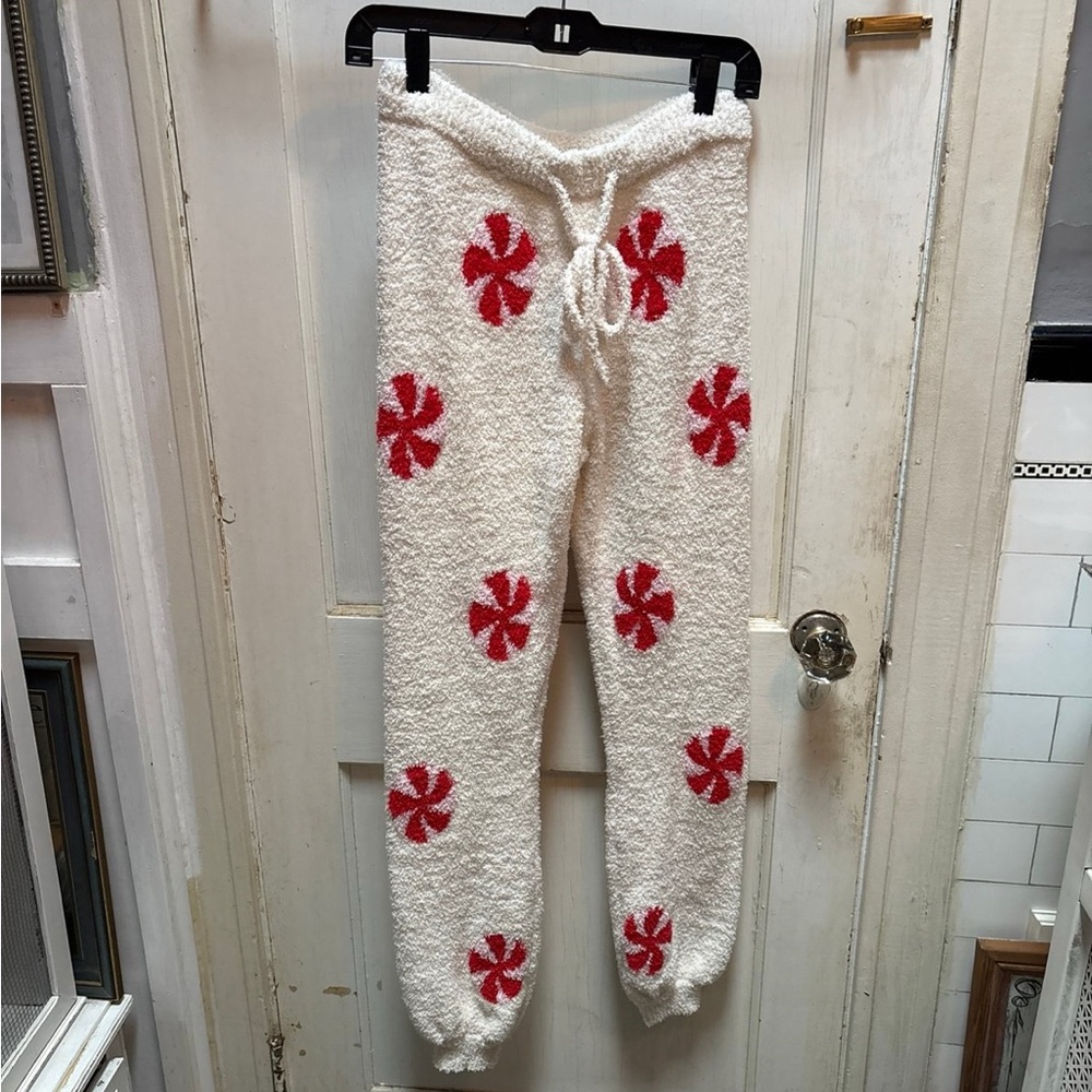 Forever 21 Fuzzy White pj pants